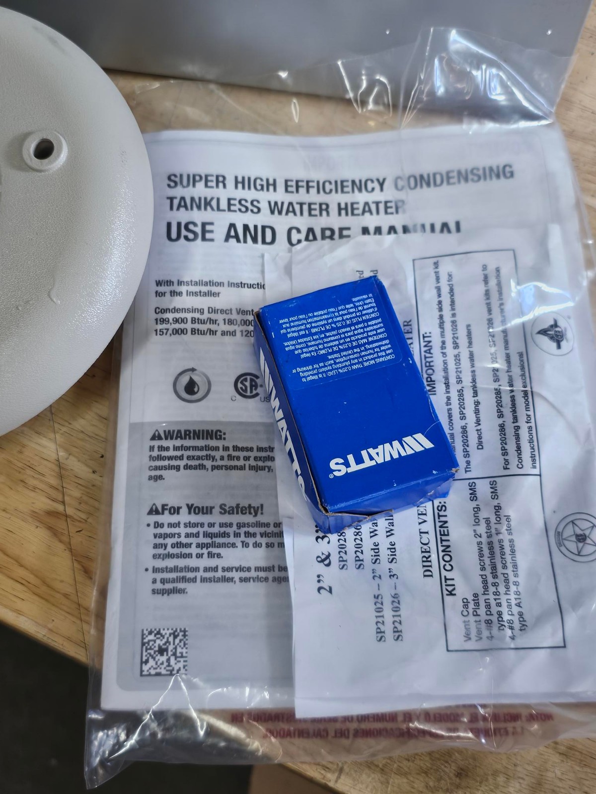 RHEEM ECOH160DVLN-3 Tankless Natural Gas Water Heater 8.4 GPM 157,000 BTU