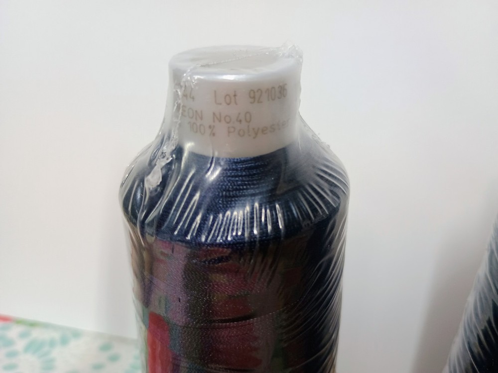 Madeira Polyneon Embroidery Thread #40 Navy 1944