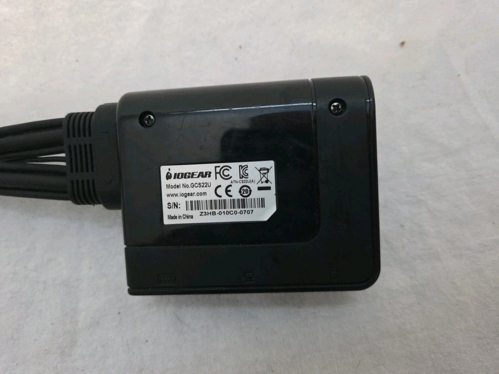 IOGEAR GCS22U - KVM Switch - 2 ports