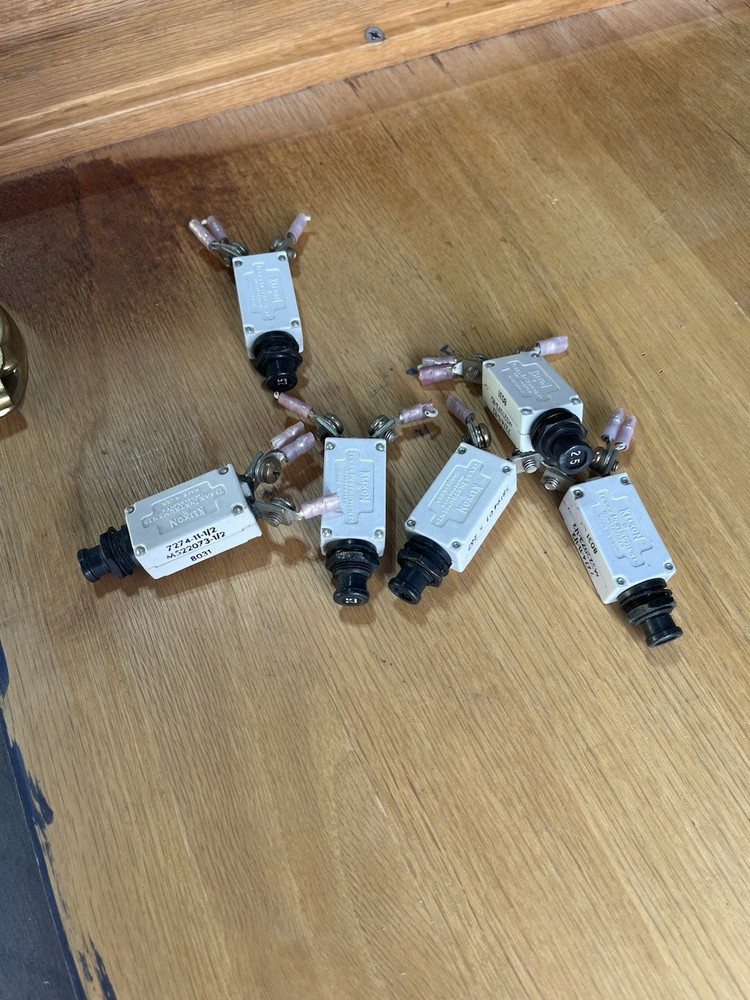 Aircraft Style Circuit Breakers For Flight Simulator Read Description