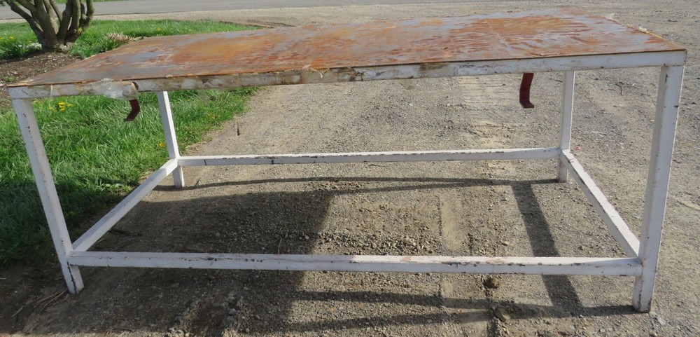 all metal workbench / welding table - large size - many uses