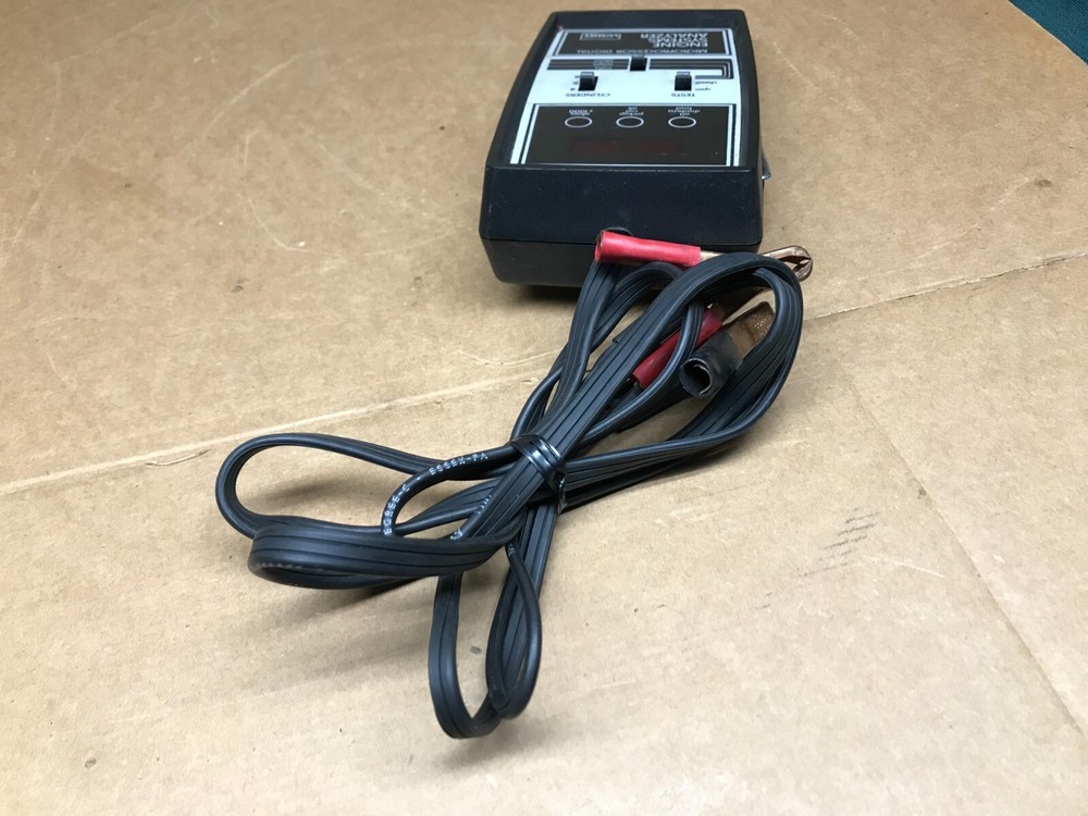 Montgomery Ward 61-82072 Microprocessor Digital Engine Systems Analyzer