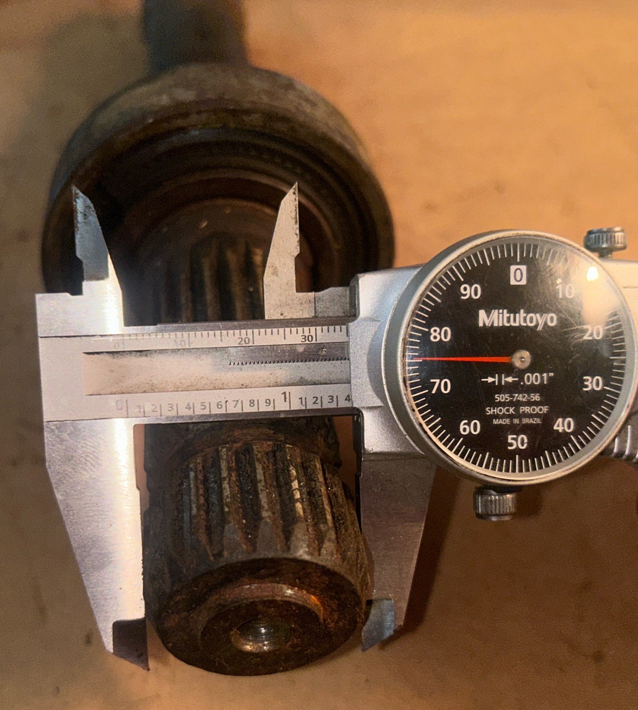 NOS 167694A 1000RPM PTO Shaft Oliver White Tractor 2-70 1650 1655 American 80