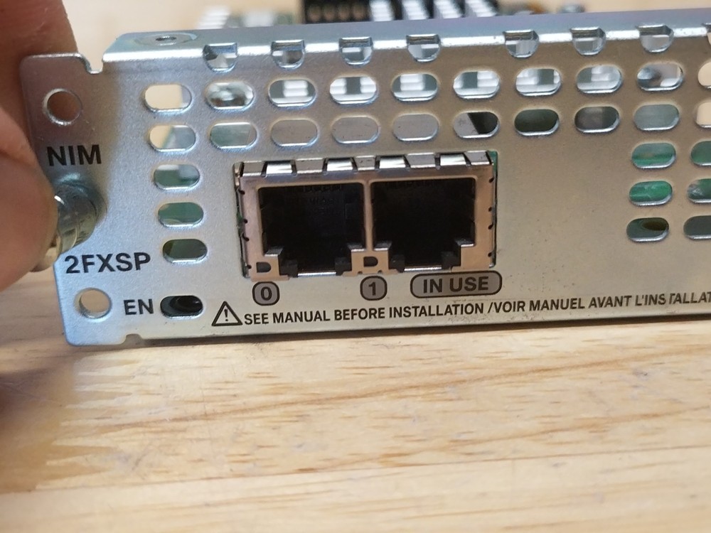 Cisco NIM-2FXSP V01 2-Port Multiflex Voice/Wan Module