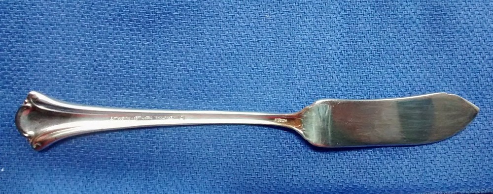 International Deep Silver Silverplate Serenity Butter Knife 7"