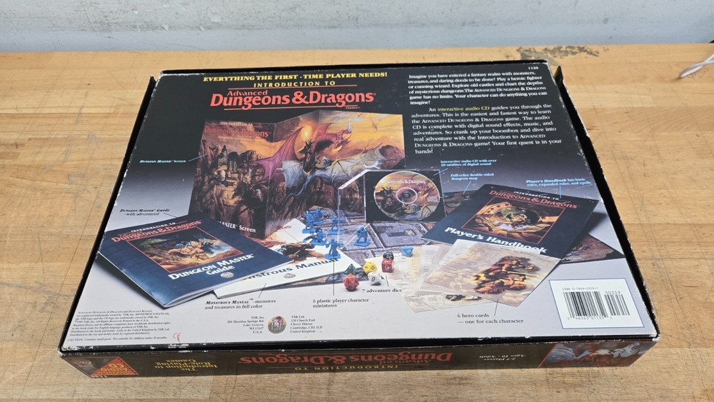 Introduction to Advanced Dungeons & Dragons Game COMPLETE 1135/Circa 1995
