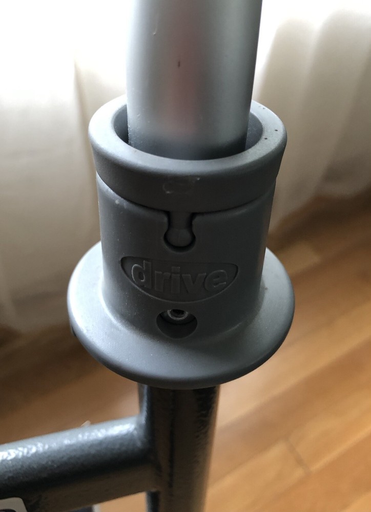 DRIVE DELUXE Trigger Release Folding Walker GRAY 5” Wheels Adjustable Height NWT