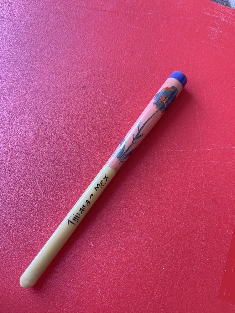 Hand Painted Tijuana-Mex Women’s Cigarette Holder