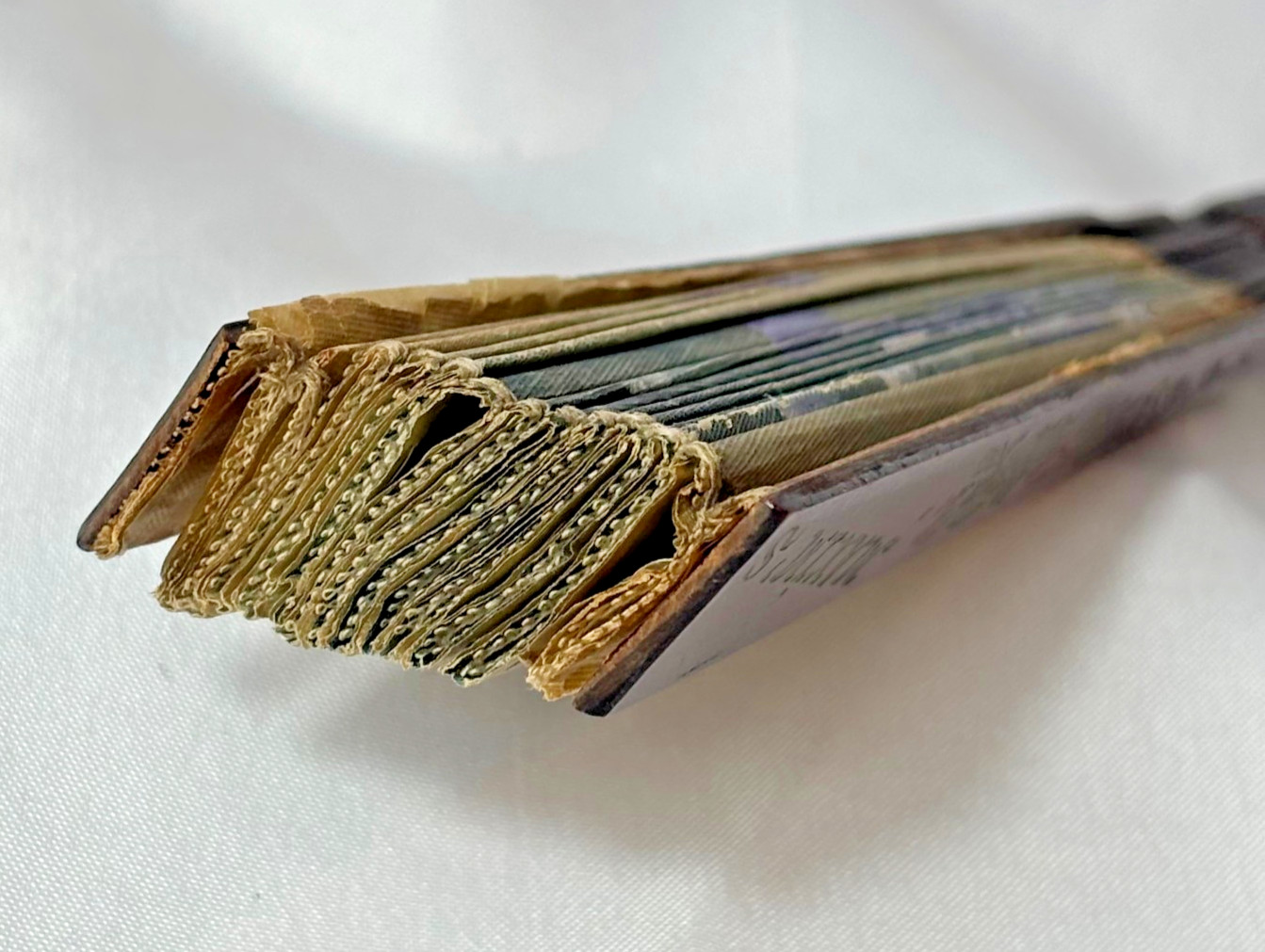 Maxim's France vintage linen folding fan purple pansy sequins