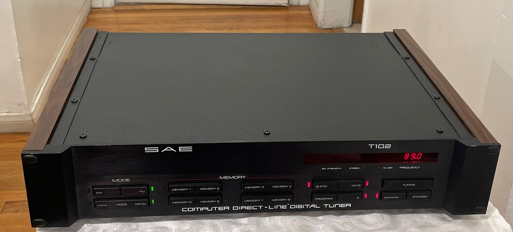 SAE T102 Digital Tuner