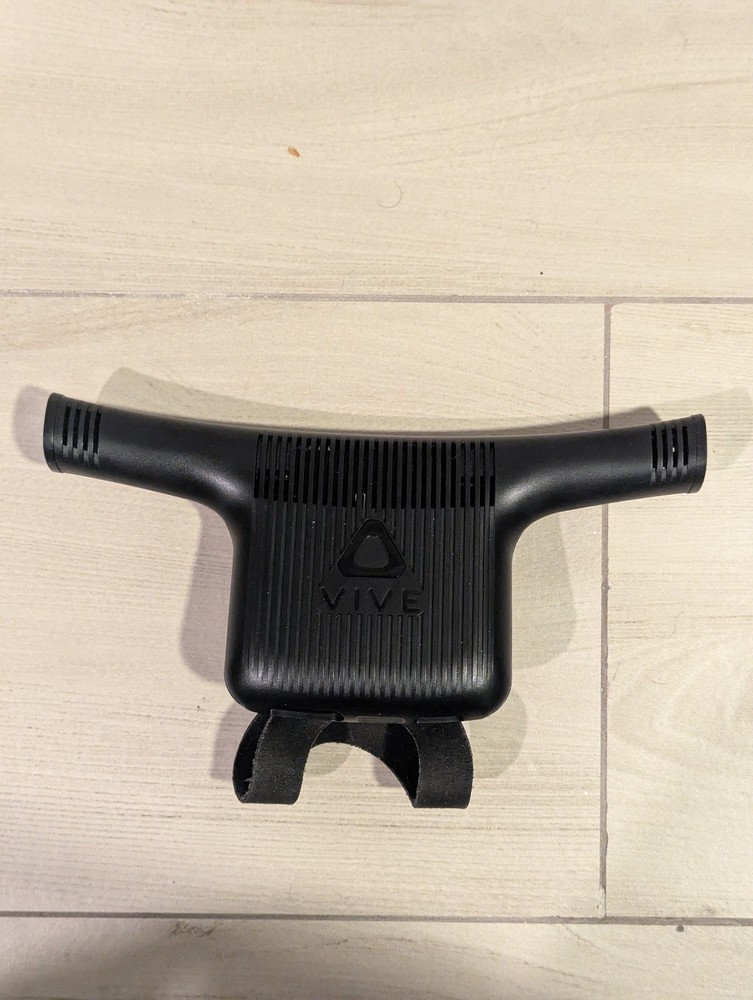 HTC Vive Wireless Adapter VR Headset Module 2Q4L100 Black - Adapter Unit Only