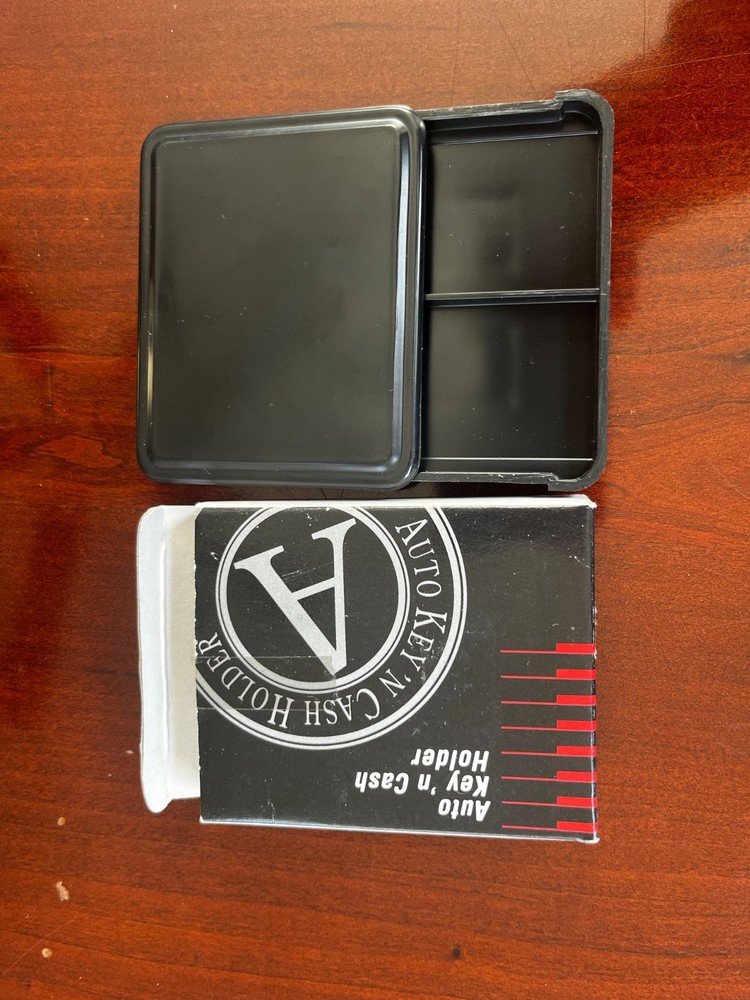 Auto Key 'n Cash Holder