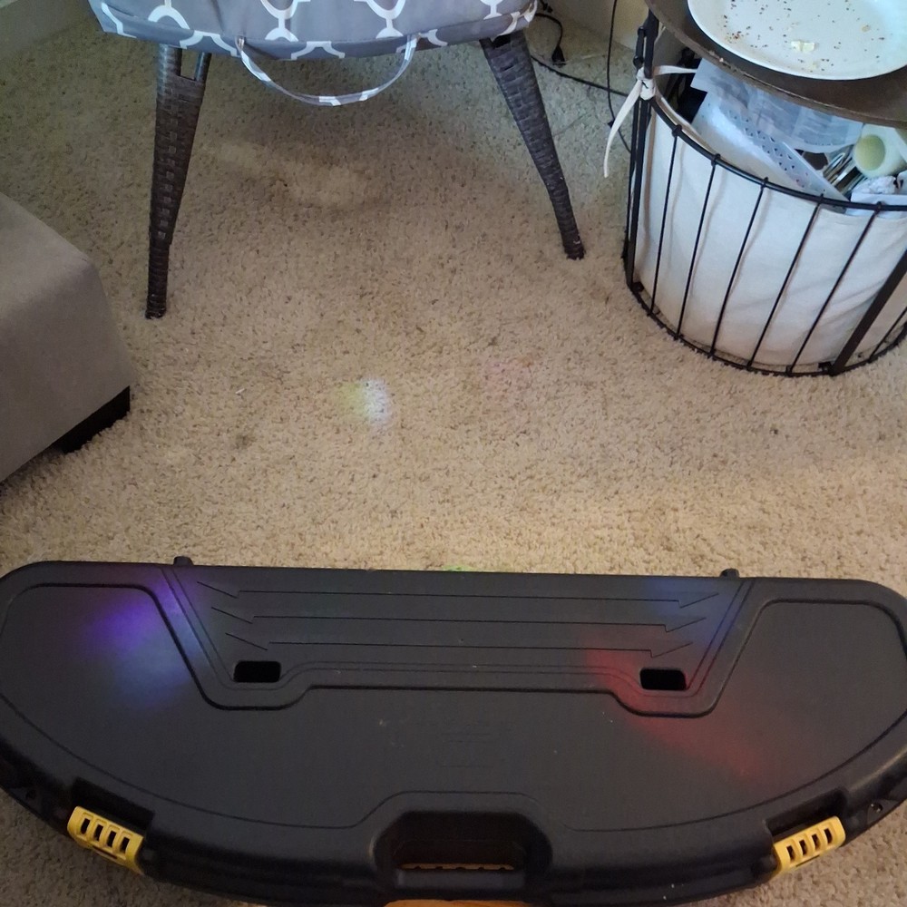 Predator Raptor Compund Bow & Hard Shell Case