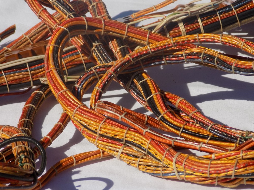 Vintage USA Cloth Wire