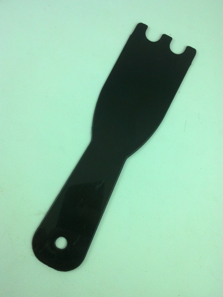 Black Plastic Grill Scraper Spatula