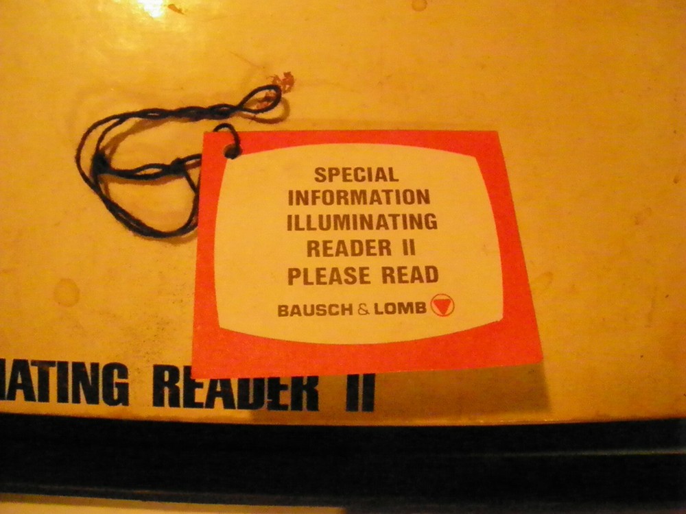 Vintage BAUSCH & LOMB Illuminating Rectangular Reader II Magnifier Original Box