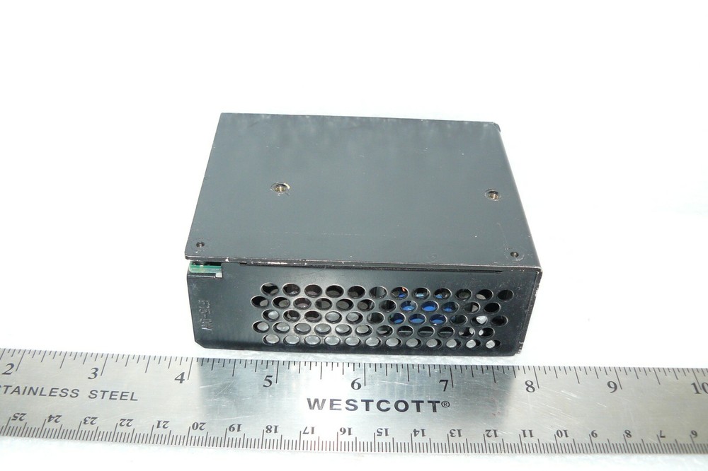 FINE SUNTRONIX VSF30-24 SINGLE OUTPUT POWER SUPPLY