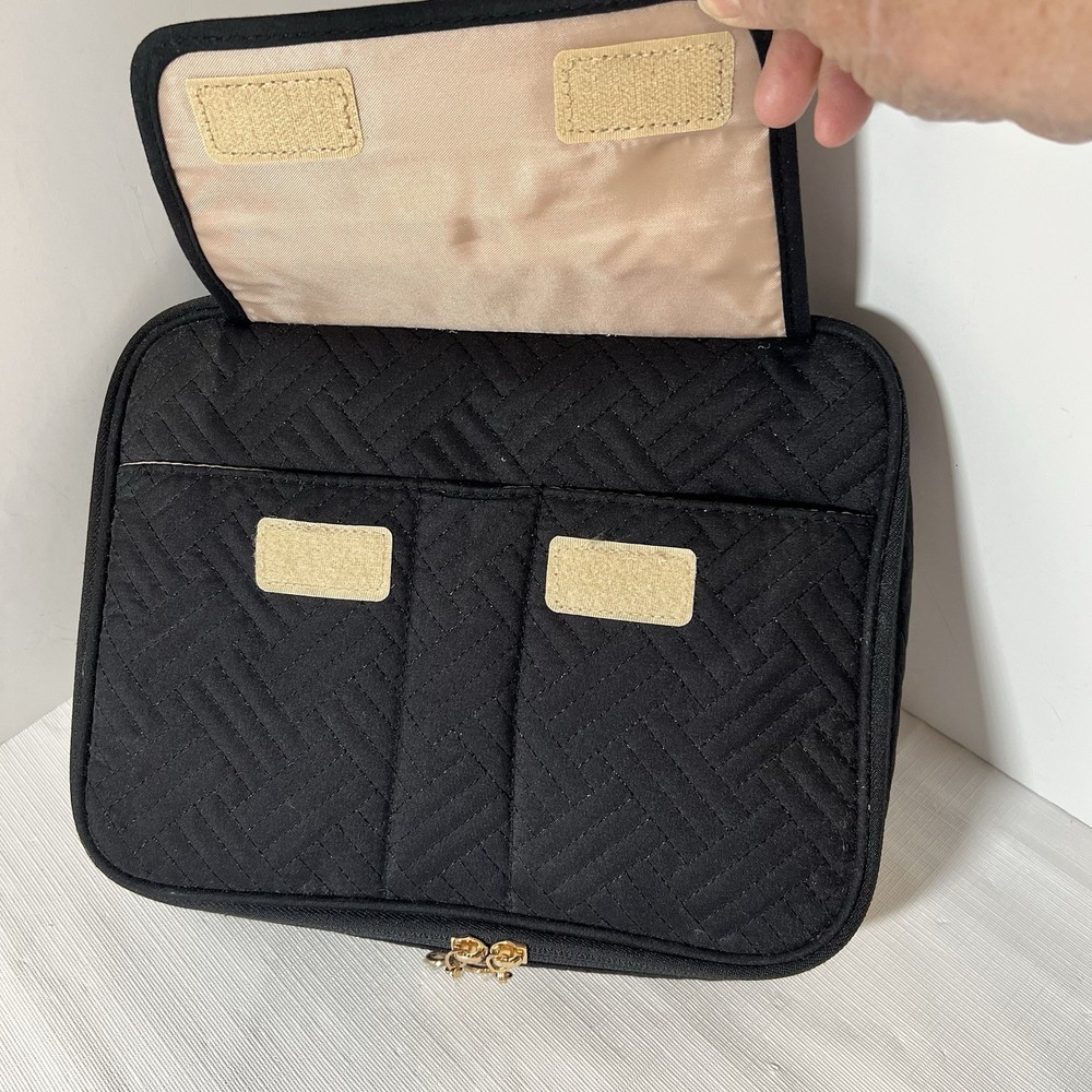 Bagsmart quilted electronics organizer travel bag