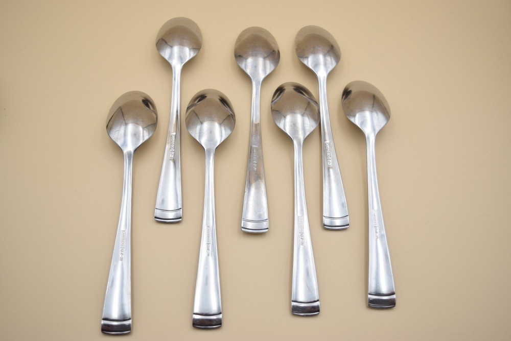 16pc Cambridge Solvay Sand Pebble Flatware Knives Serving Spoon Dinner Fork