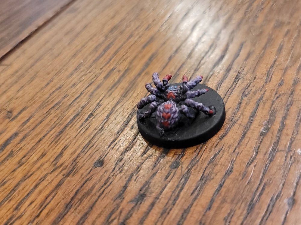 painted miniatures 28mm Spider.