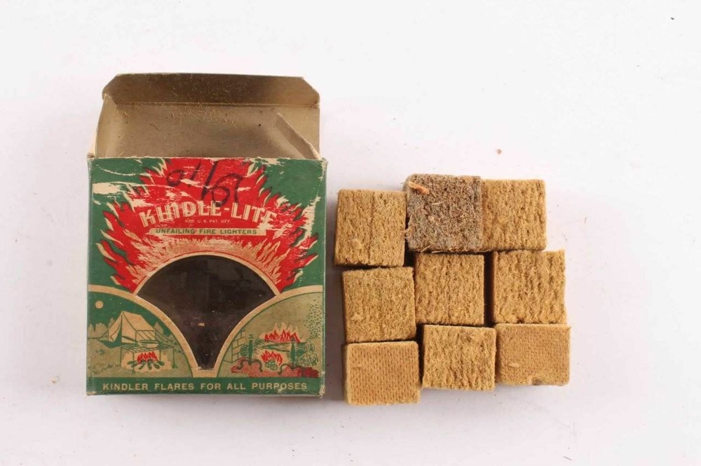 Kindle Lite Fire Lighter Starters In Graphics Box