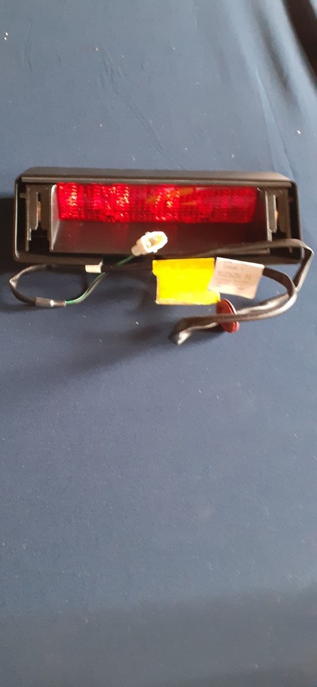 Jaguar XJ high level brake light