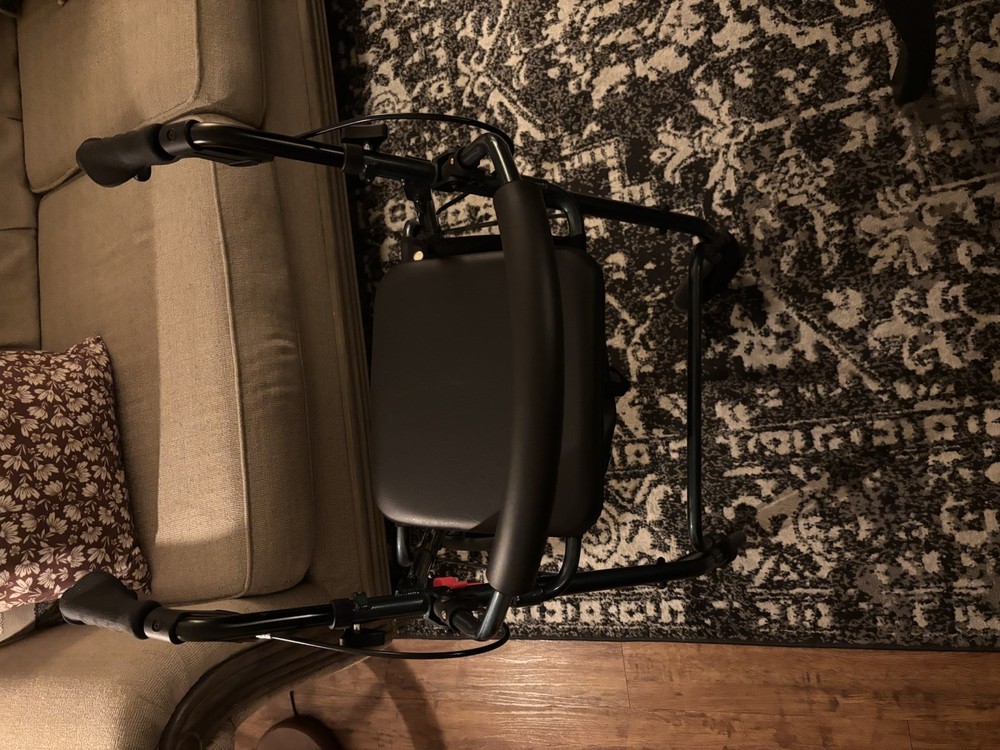 Nova Getgo Classic Rolling Walker 20”W