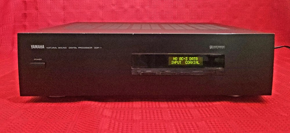 Yamaha DDP-1 Digital Sound Processor SURROUND SOUND DECODER Lights  Up UnTested!