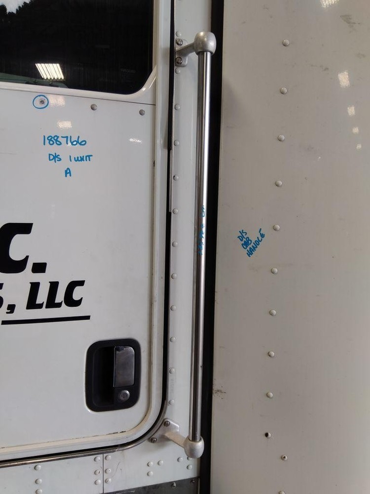 For 2014 KENWORTH T660 CAB HANDLE Left ,  MD