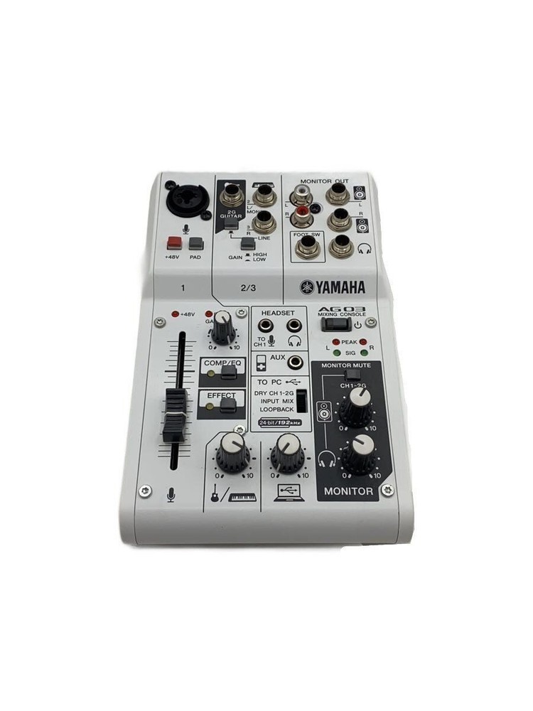 YAMAHA AG03 MIXER Used
