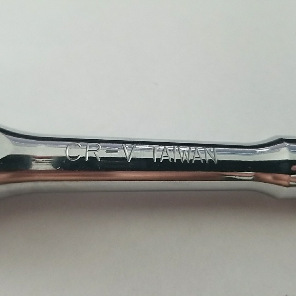 Paramount 3/8" Drive Quick-Release Pear Ratchet 8" Overall Length