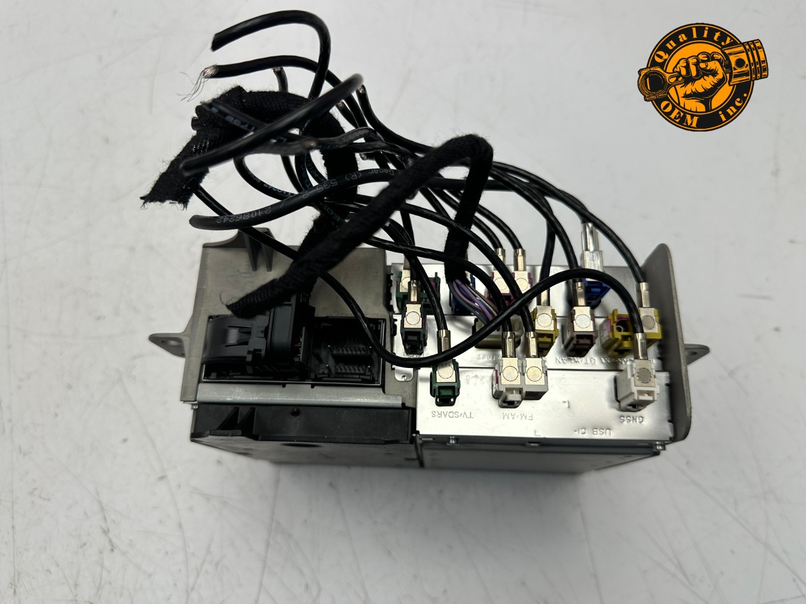 2019-2023 MERCEDES AMG GT E CLASS COMMAND RADIO HEAD UNIT PLAYER RECEIVER OE 25k