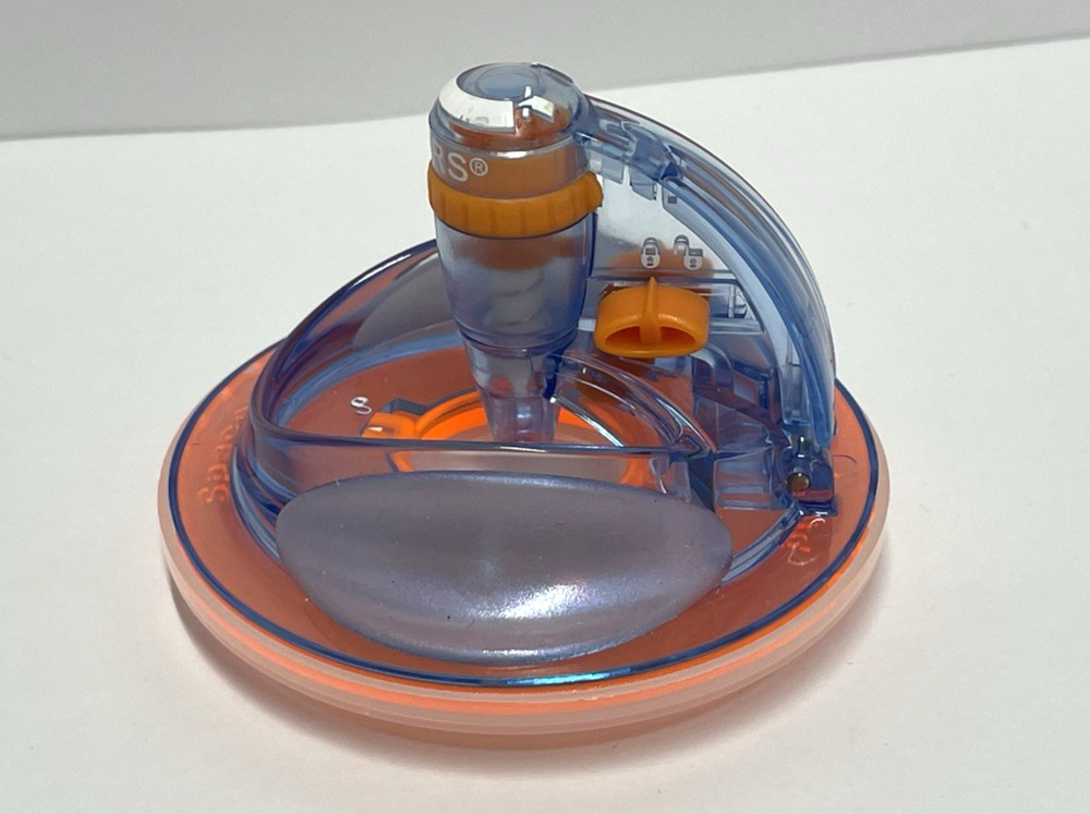 Fiskars Shape Cutter Shape-Cutting Tool 2 NEW Blades ShapeCutter