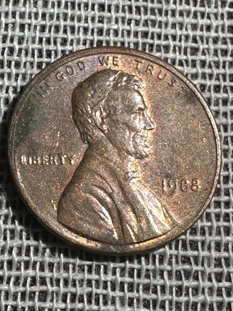 1988 *Very Rare* Lincoln Penny with multiple errors. AM Error