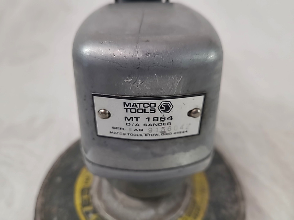 Matco Tools MT1864 Dual Action Pneumatic Sander