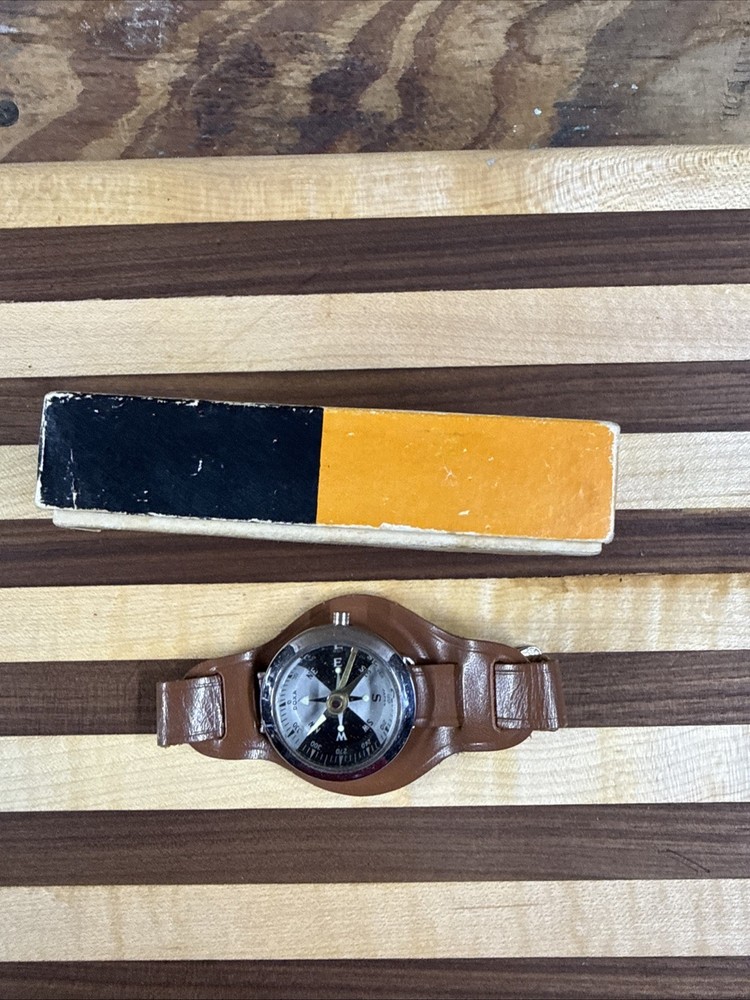 Vintage Wrist Compass Model 10617
