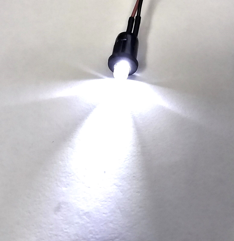 BBT 12 volt DC Cool White LED 3/8" Snap-In Indicator Light