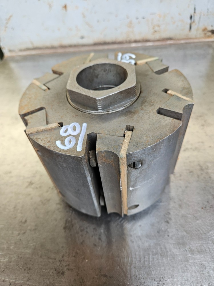 Moulder Cutteread  #68
