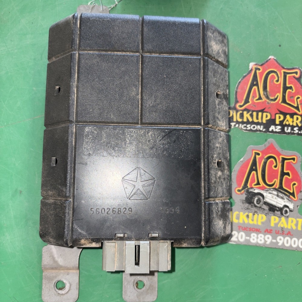 56026829 Dodge Dakota 1990-1995 ABS control module computer