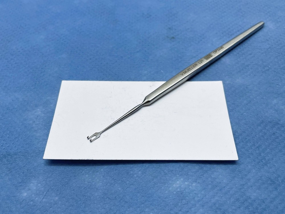 V. Mueller OP2440 Fixation Hook, 5", 2 Sharp Prongs