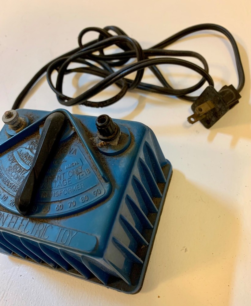 Collectible Lionel Trainmaster Transformer Type 4651 - 115 VA - Untested