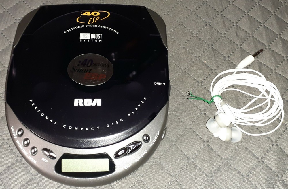RCA Personal Compact Disc Player RP-2245 working tested good