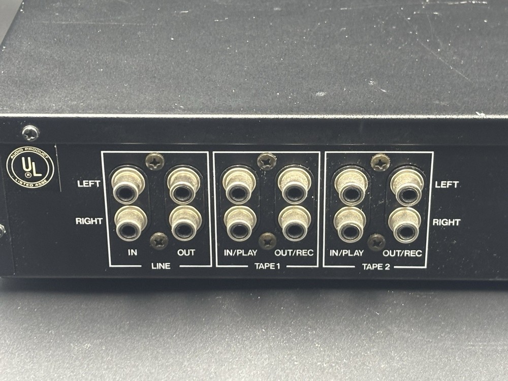 ADC Sound Shaper SS-300SL Stereo Frequency Equalizer Spectrum Analyzer