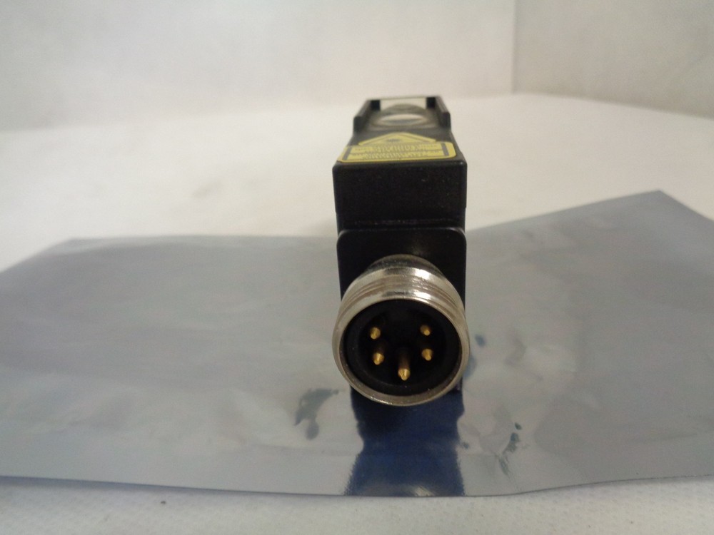 SICK WT27L-2S830A01 PROXIMITY SENSOR
