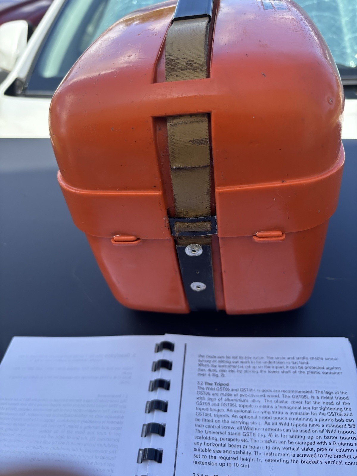 Wild Heerbrugg NA 1 Level - Erect Image . 28X Magnification; Calibrated