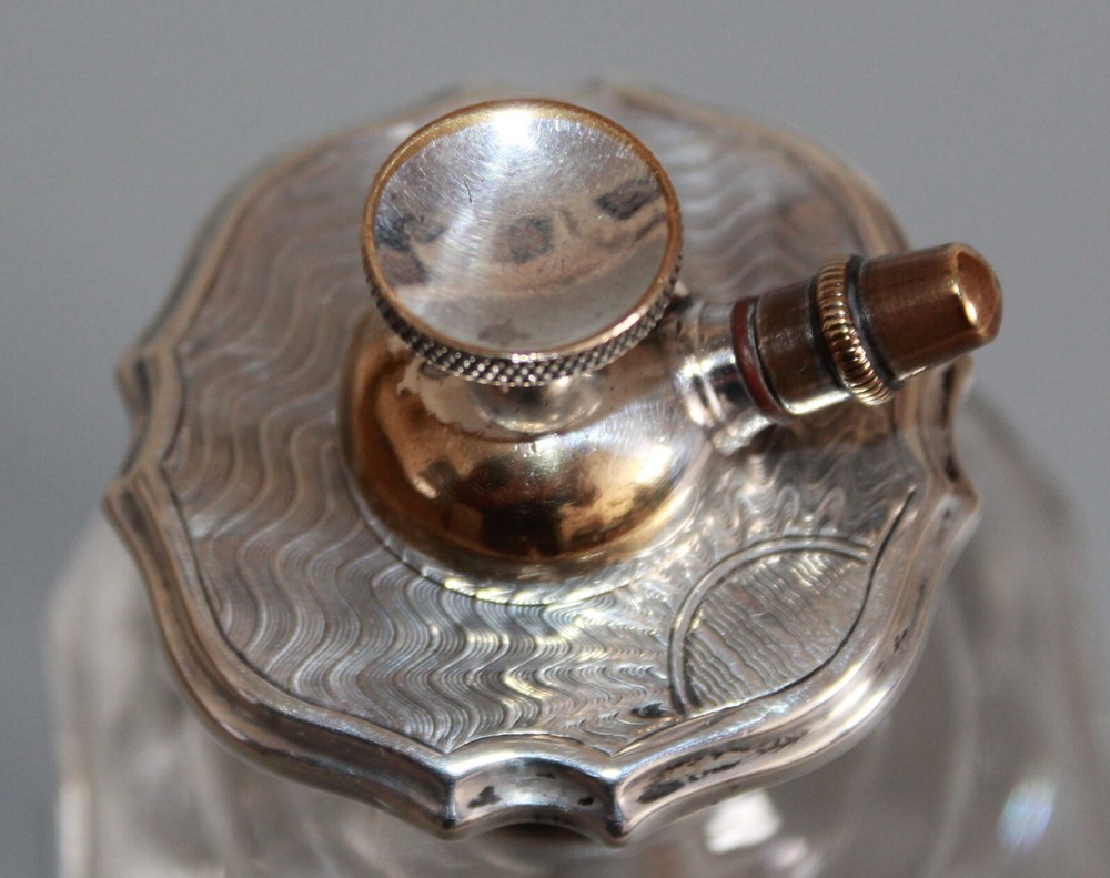 WEBB CORBETT HEXAGONAL CUT CRYSTAL PERFUME ATOMISER BOTTLE WITH SILVER COLLAR