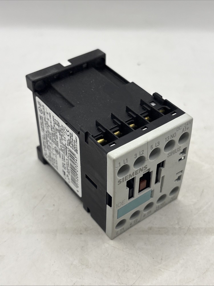 SIEMENS 3RT1015-1BB41 CONTACTOR