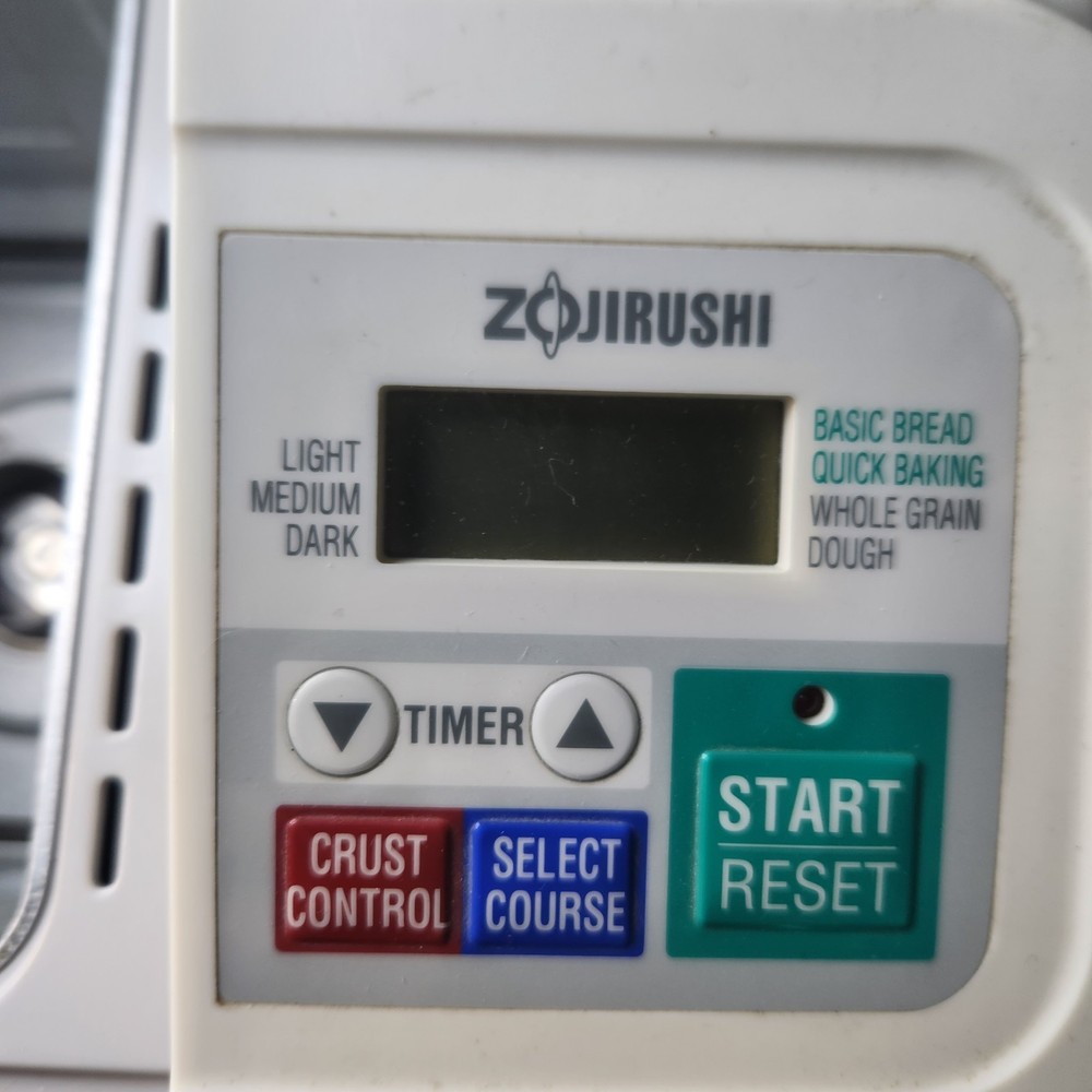 Zojirushi BBCC-Q10 Home Bakery Junior Automatic Bread Machine