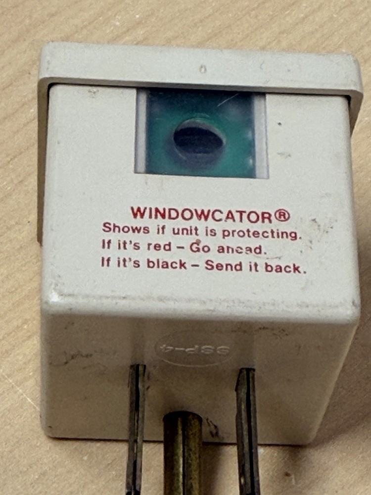 * ELECTRA GUARD SURGE SUPPRESSOR System 3 111 used