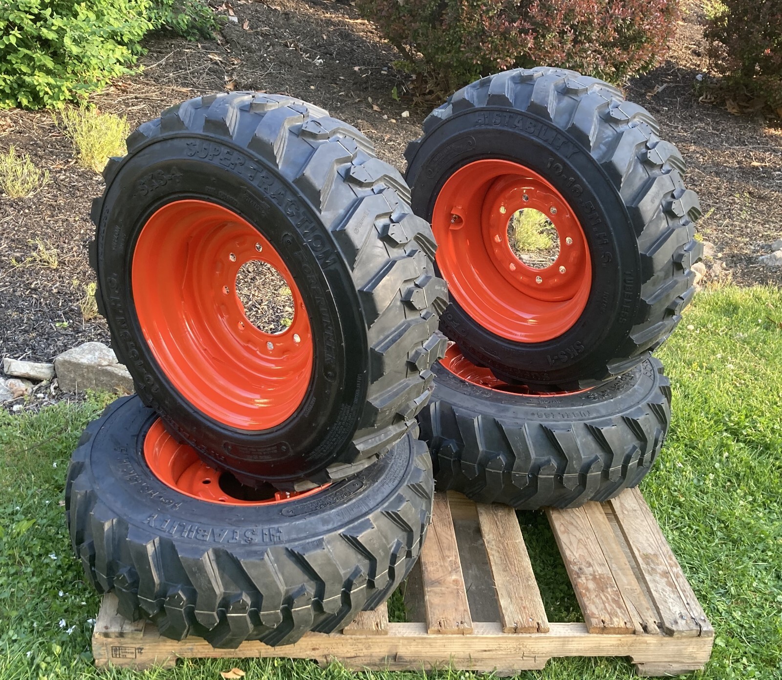 NEW 10-16.5 Skid Steer Tire/Wheel/Rim for Bobcat & more - 10X16.5-12 PLY
